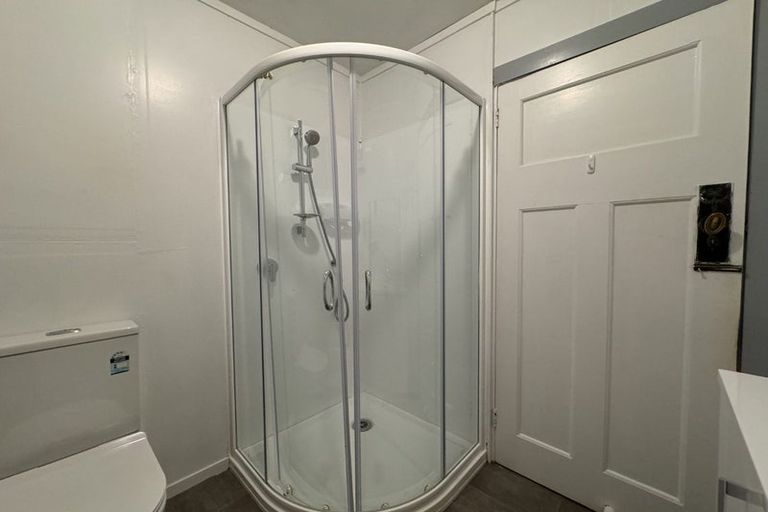 Photo of property in 1/435 Great South Road, Opaheke, Papakura, 2113