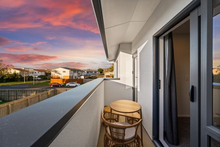 Photo of property in 20 Kora Avenue, Ranui, Auckland, 0612