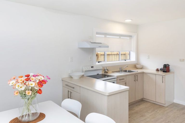 Photo of property in 16 Pine Avenue, New Brighton, Christchurch, 8061