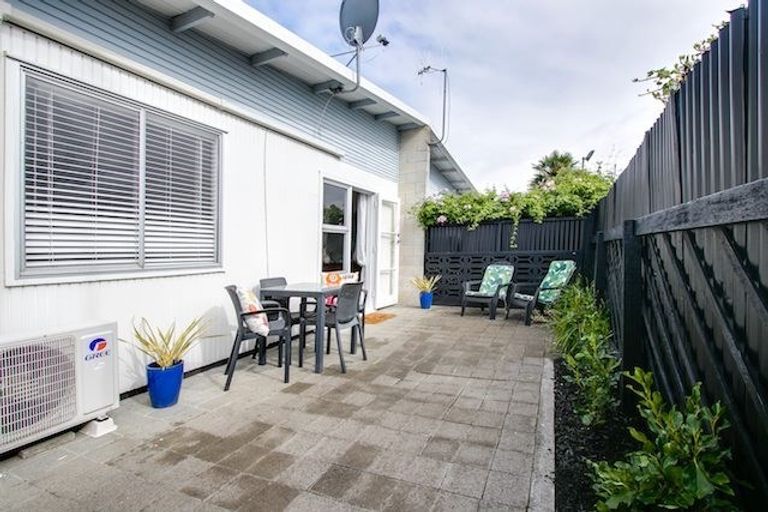 Photo of property in 3/209 Mcleod Street, Camberley, Hastings, 4120