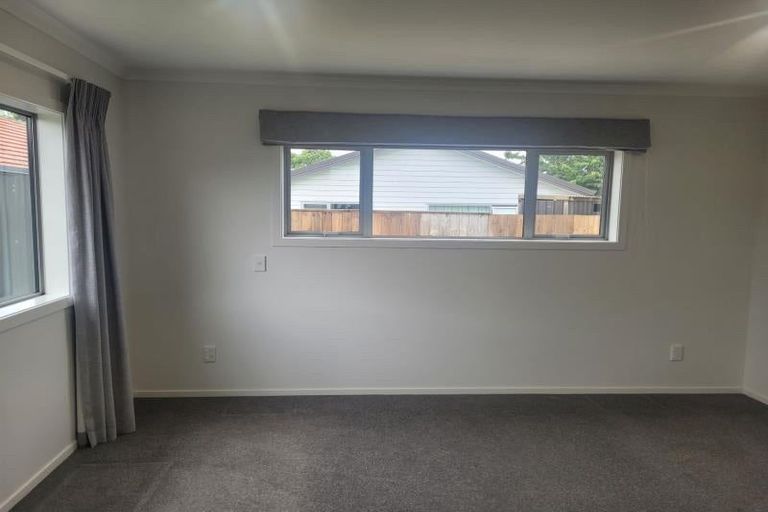 Photo of property in 30a Wrantage Street, Westown, New Plymouth, 4310