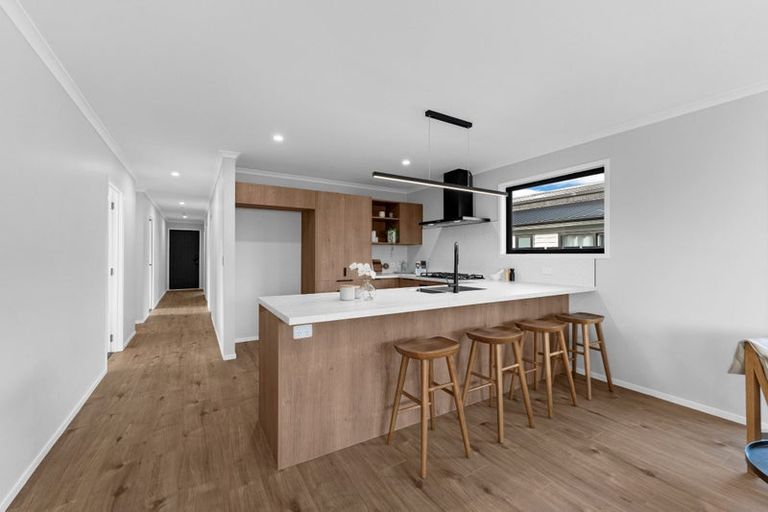 Photo of property in 18 Kotuku Way, Te Kauwhata, 3710