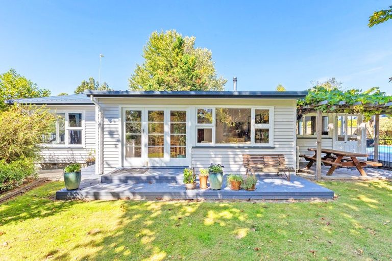 Photo of property in 200 Loburn Whiterock Road, Loburn, Rangiora, 7472