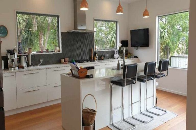 Photo of property in 471 Kainga Road, Brooklands, Christchurch, 8083