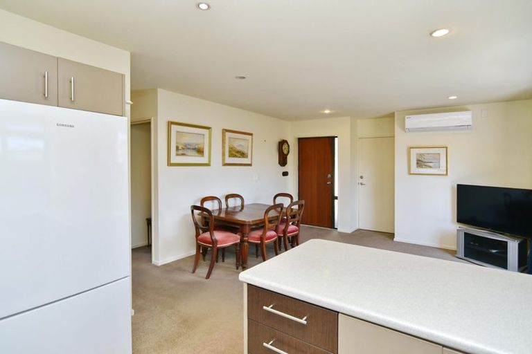 Photo of property in 26c Sawyers Arms Road, Northcote, Christchurch, 8052