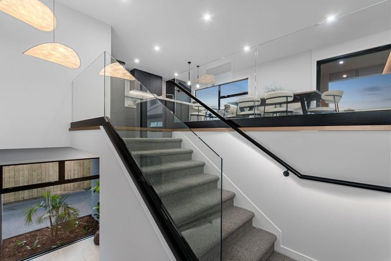 Photo of property in 58a Hinewa Road, Otumoetai, Tauranga, 3110