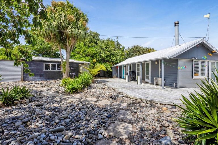 Photo of property in 9 Kepa Street, Ohawe, Hawera, 4671