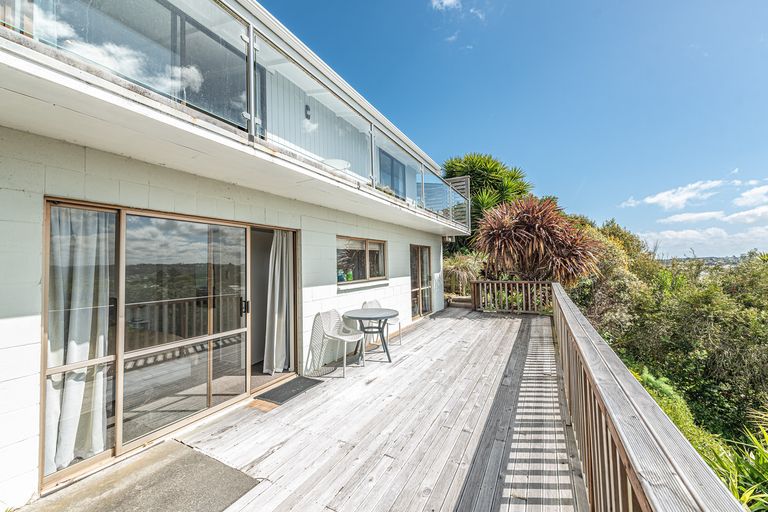 Photo of property in 12 Hipango Terrace, Durie Hill, Whanganui, 4500