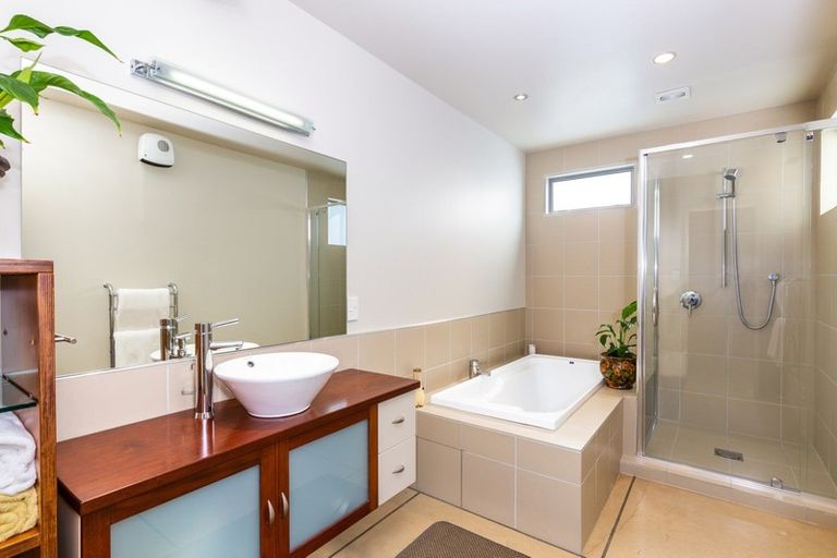 Photo of property in 6 Vaucluse Drive, Nukuhau, Taupo, 3330