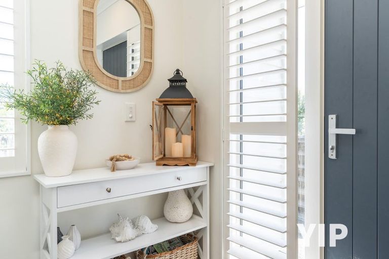 Photo of property in 37 Trelawny Terrace, Grenada Village, Wellington, 6037