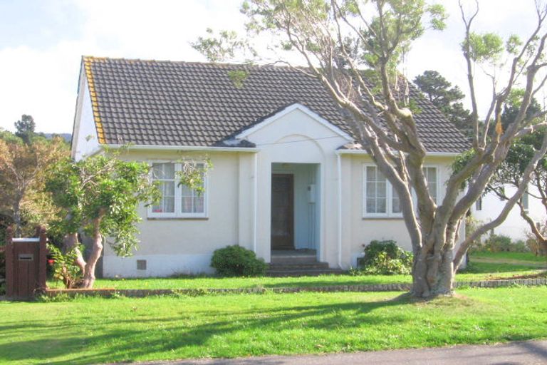 Photo of property in 14 Saint James Avenue, Boulcott, Lower Hutt, 5011