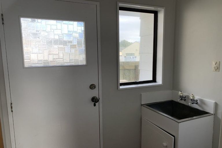 Photo of property in 141 Cambridge Street, Levin, 5510