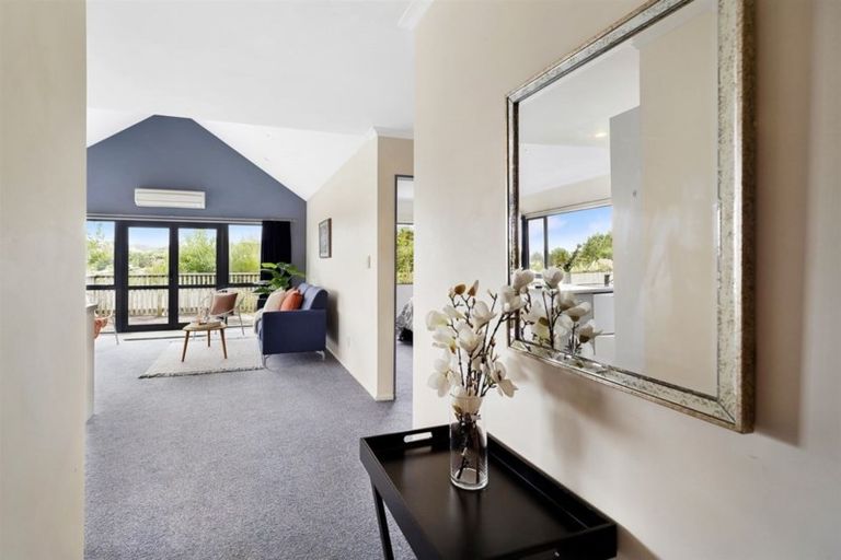 Photo of property in 43a Apple Terrace, Ranui, Porirua, 5024