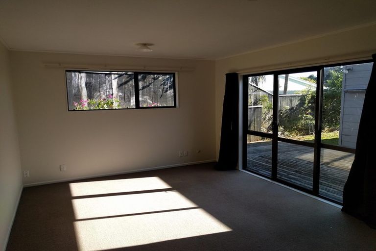 Photo of property in 39 Tennis Court Road, Raumati South, Paraparaumu, 5032