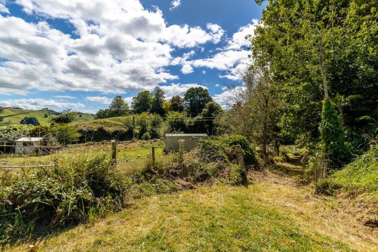 Photo of property in 1682 Ohura Road, Douglas, Stratford, 4392