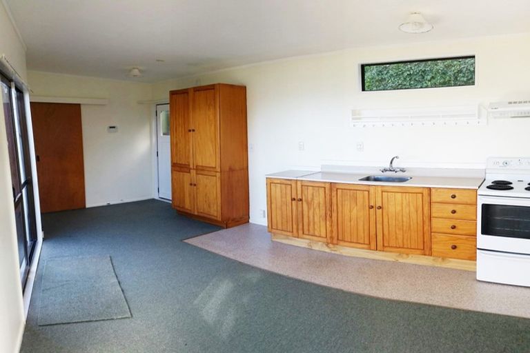 Photo of property in 1a Hornsey Road, Bluff Hill, Napier, 4110