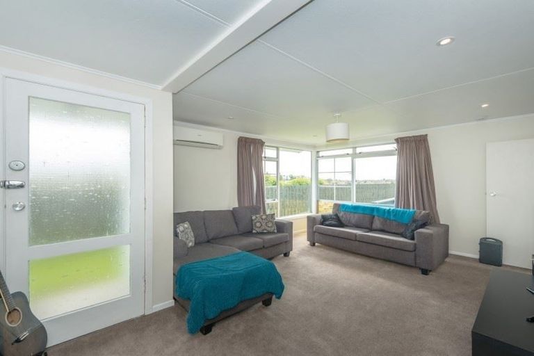 Photo of property in 46 Morrow Avenue, St Andrews, Hamilton, 3200