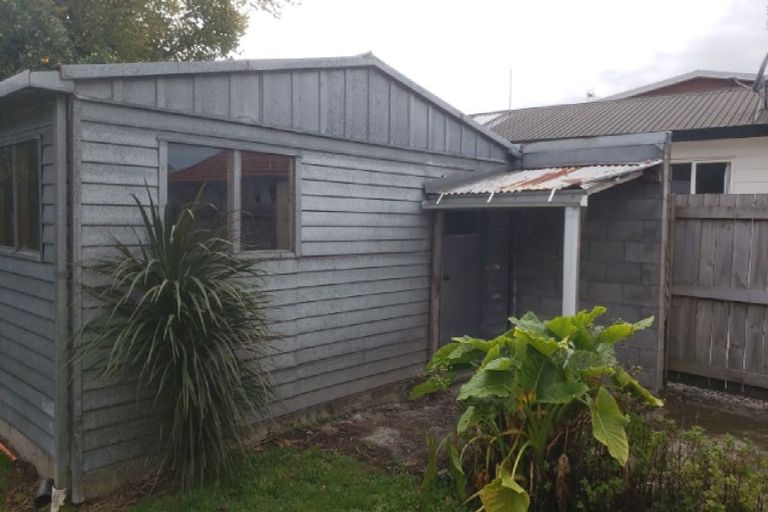 Photo of property in 79 Fairfield Road, Fairfield, Hamilton, 3214