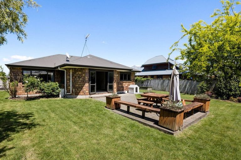 Photo of property in 33 Moore Street, Leamington, Cambridge, 3432