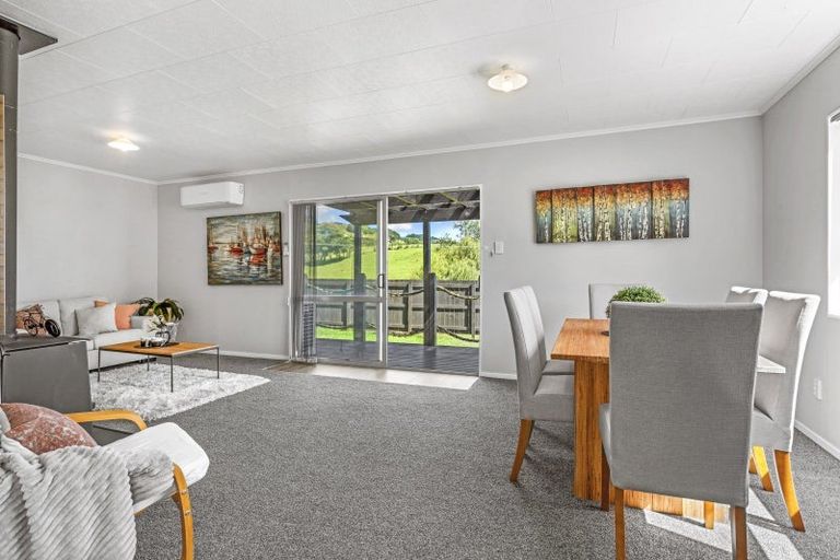 Photo of property in 54 Main Road, Raglan, 3225