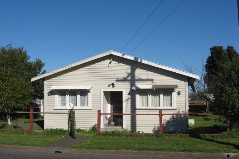Photo of property in 47 Holland Crescent, Bulls, 4818