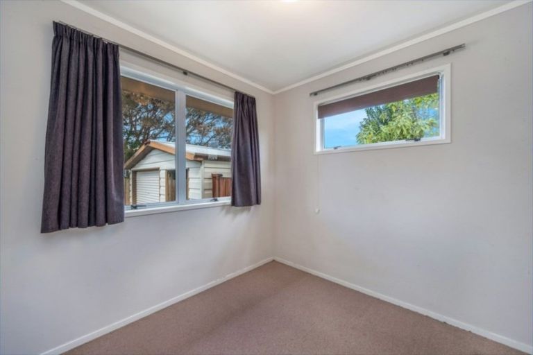 Photo of property in 4 Mckinley Place, Nawton, Hamilton, 3200