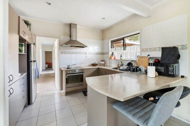 Photo of property in 35 Grange Road, Papatoetoe, Auckland, 2025