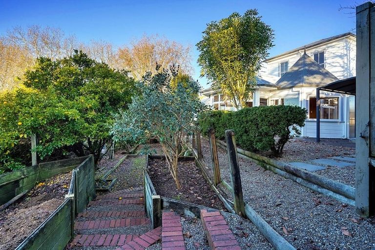Photo of property in 13 Pope Terrace, Leamington, Cambridge, 3432