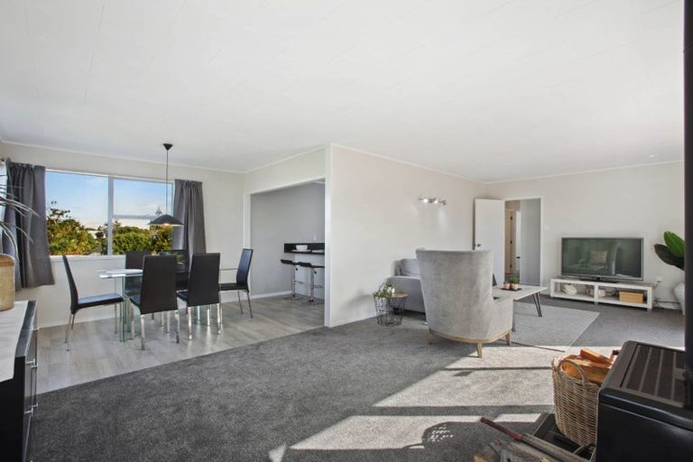 Photo of property in 35b Vincent Street, Howick, Auckland, 2014