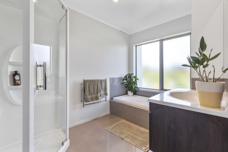 Photo of property in 1801 Mangorei Road, Mangorei, New Plymouth, 4371