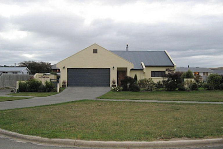 Photo of property in 13 Lowther Street, Oamaru North, Oamaru, 9400