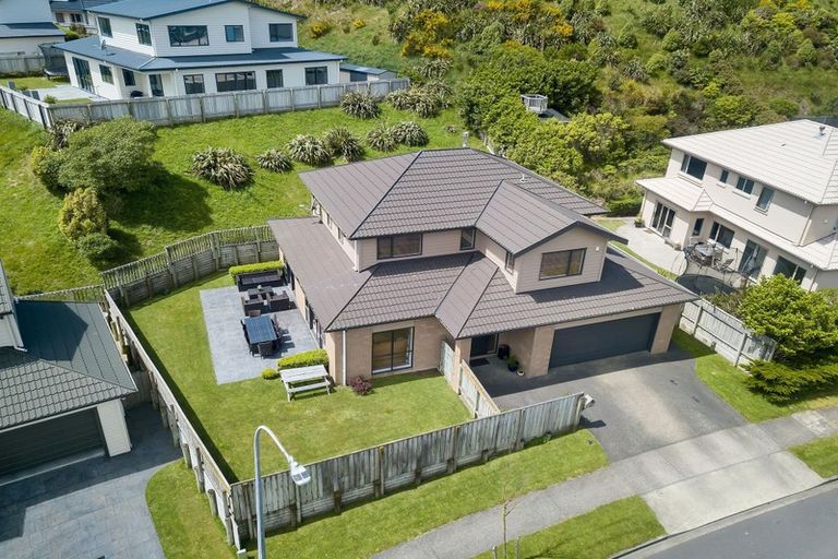Photo of property in 3 Didsbury Grove, Churton Park, Wellington, 6037
