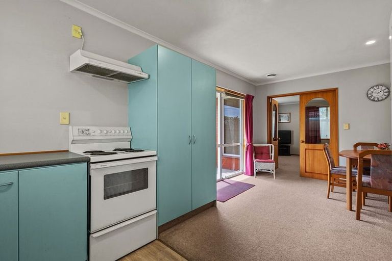 Photo of property in 284 Sawyers Arms Road, Bishopdale, Christchurch, 8053