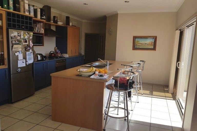 Photo of property in 20 Astronomer Place, Whitby, Porirua, 5024