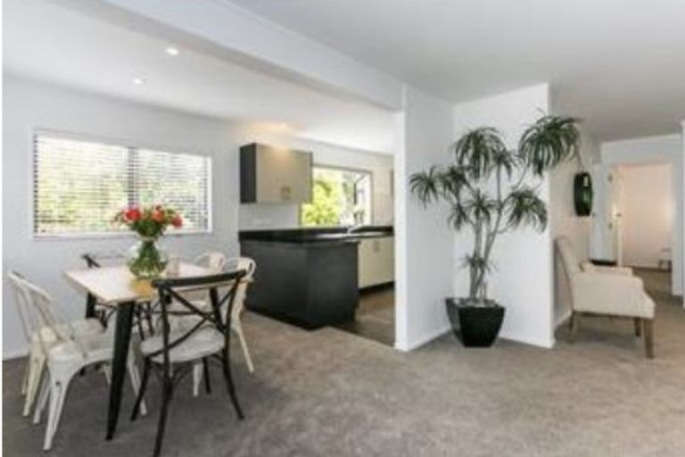 Photo of property in 57 Lucknow Road, Havelock North, 4130