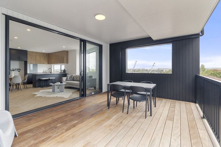 Photo of property in 11/8 Bennett Road, Pakuranga, Auckland, 2010