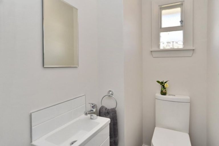 Photo of property in 1/24 Withells Road, Avonhead, Christchurch, 8042