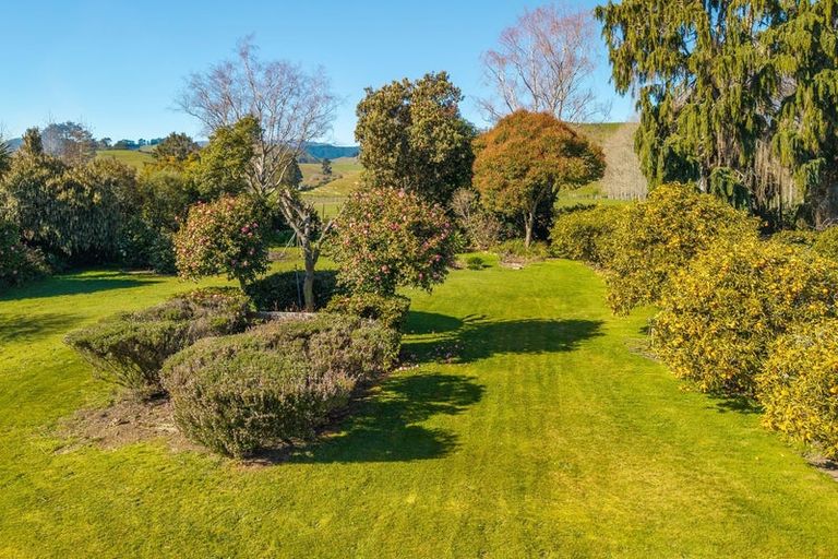 Photo of property in 238 Higgins Road, Wakefield, 7095