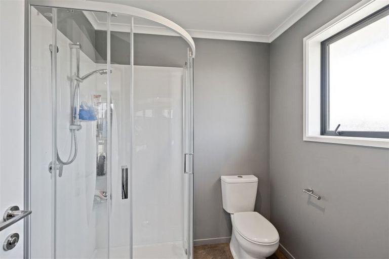 Photo of property in 16 Suffolk Drive, Kirwee, 7571