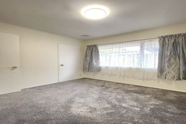Photo of property in 1/61 Clydesdale Avenue, Somerville, Auckland, 2014