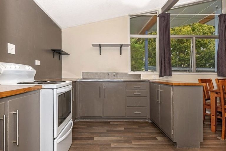 Photo of property in 36 Einstein Street, Outer Kaiti, Gisborne, 4010