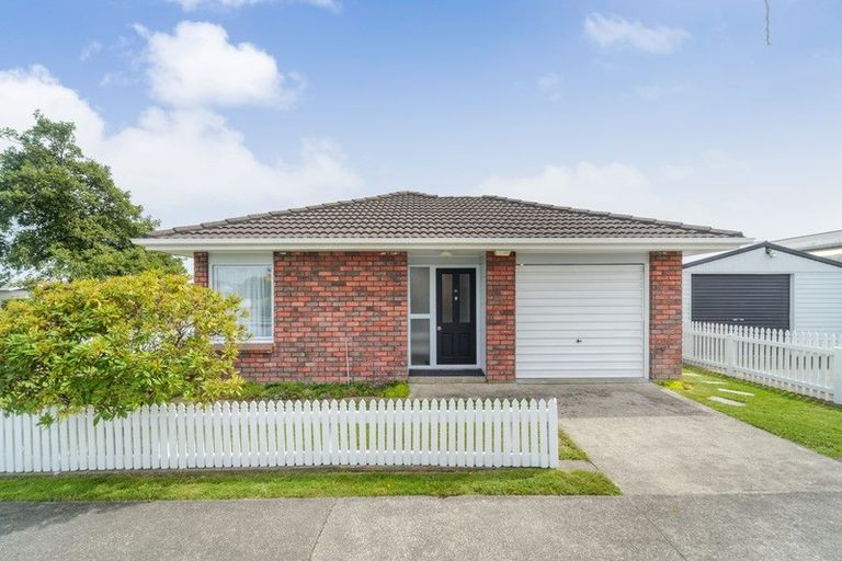 Photo of property in 26 Fairs Road, Milson, Palmerston North, 4414