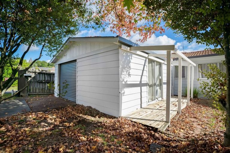 Photo of property in 106 Spinella Drive, Bayview, Auckland, 0629