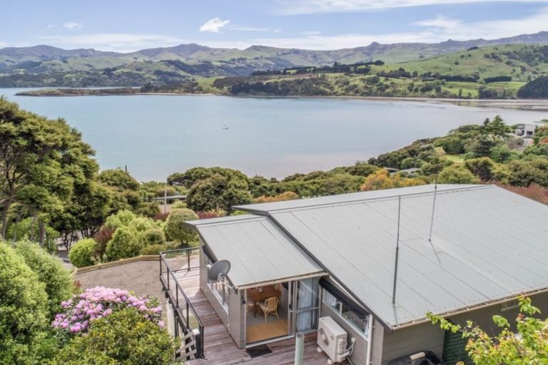 Photo of property in 35 Kingfisher Road, Takamatua, 7581