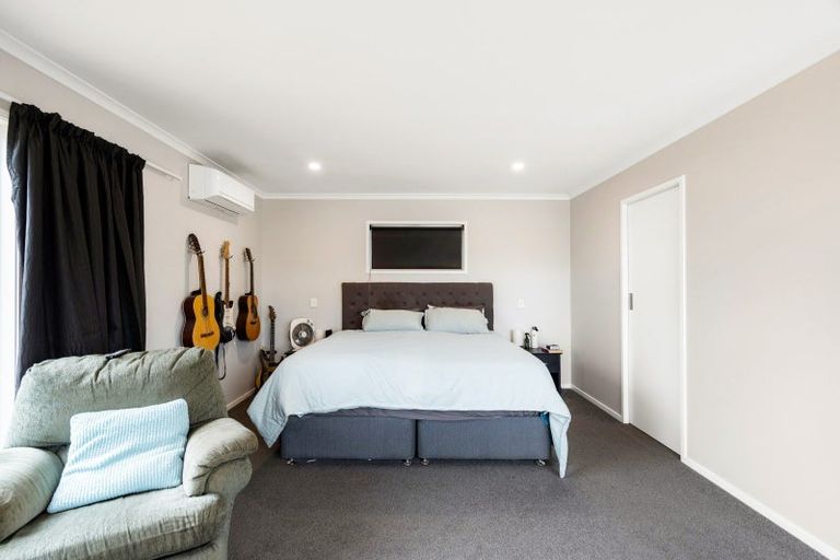 Photo of property in 48 Robinson Crescent, Tamatea, Napier, 4112