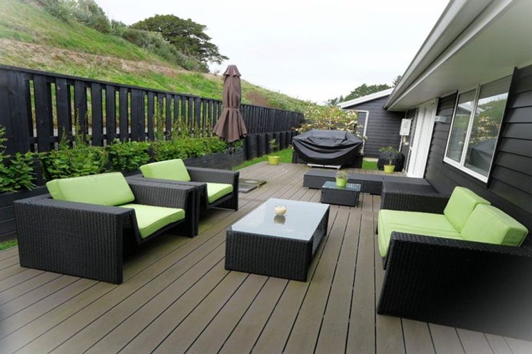 Photo of property in 17 Stile Place, Pukekohe, 2120