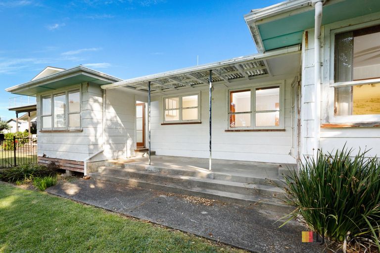 Photo of property in 22 Roretana Drive, Athenree, Katikati, 3177