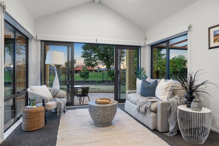 Photo of property in 153 Gravatt Road, Papamoa Beach, Papamoa, 3118