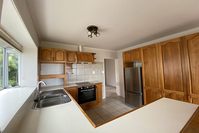 Photo of property in 23 Jellicoe Road, Murrays Bay, Auckland, 0630