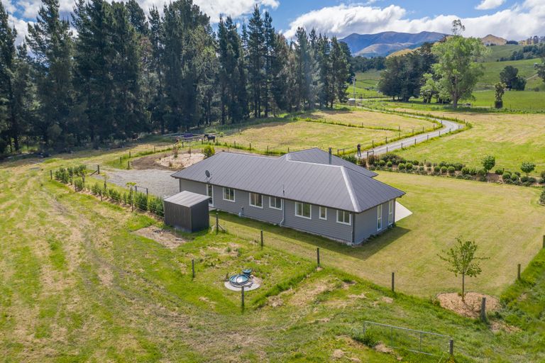 Photo of property in 108 Mill Road, Oxford, 7430